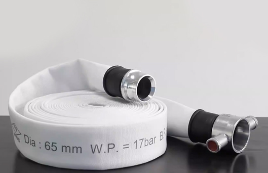 Vatrogasno crijevo s dvostrukim omotačem